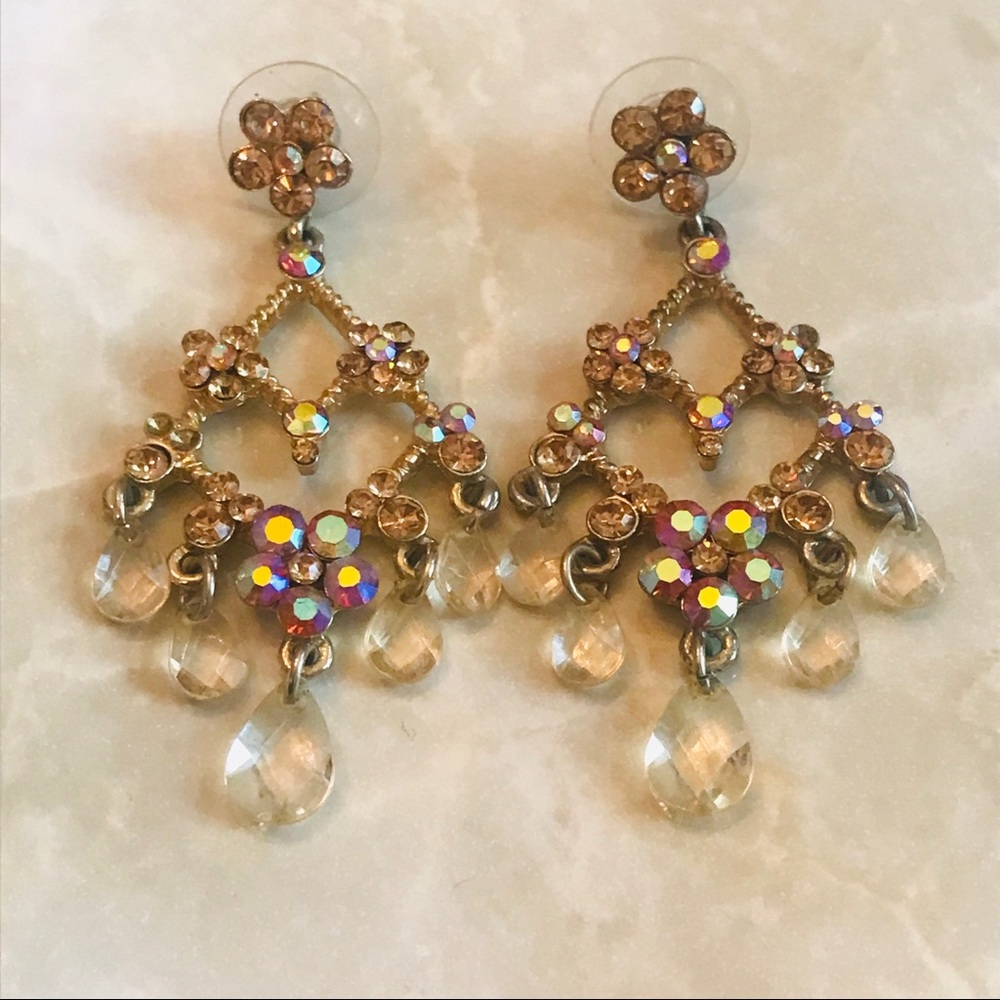 Vintage style gold earrings